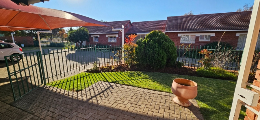 3 Bedroom Property for Sale in Fichardt Park Free State